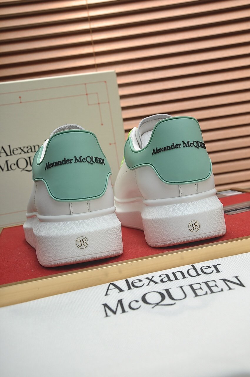 ALEXANDER MCQUEEN RETRO AZZURRO CON LACCI VERDI